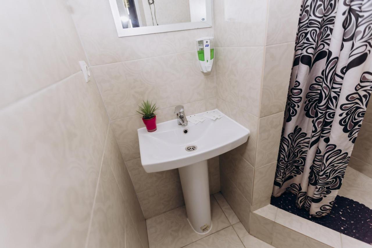 Нові Apartments Біля Жд Вокзалу Ивано-Франкивск Екстериор снимка